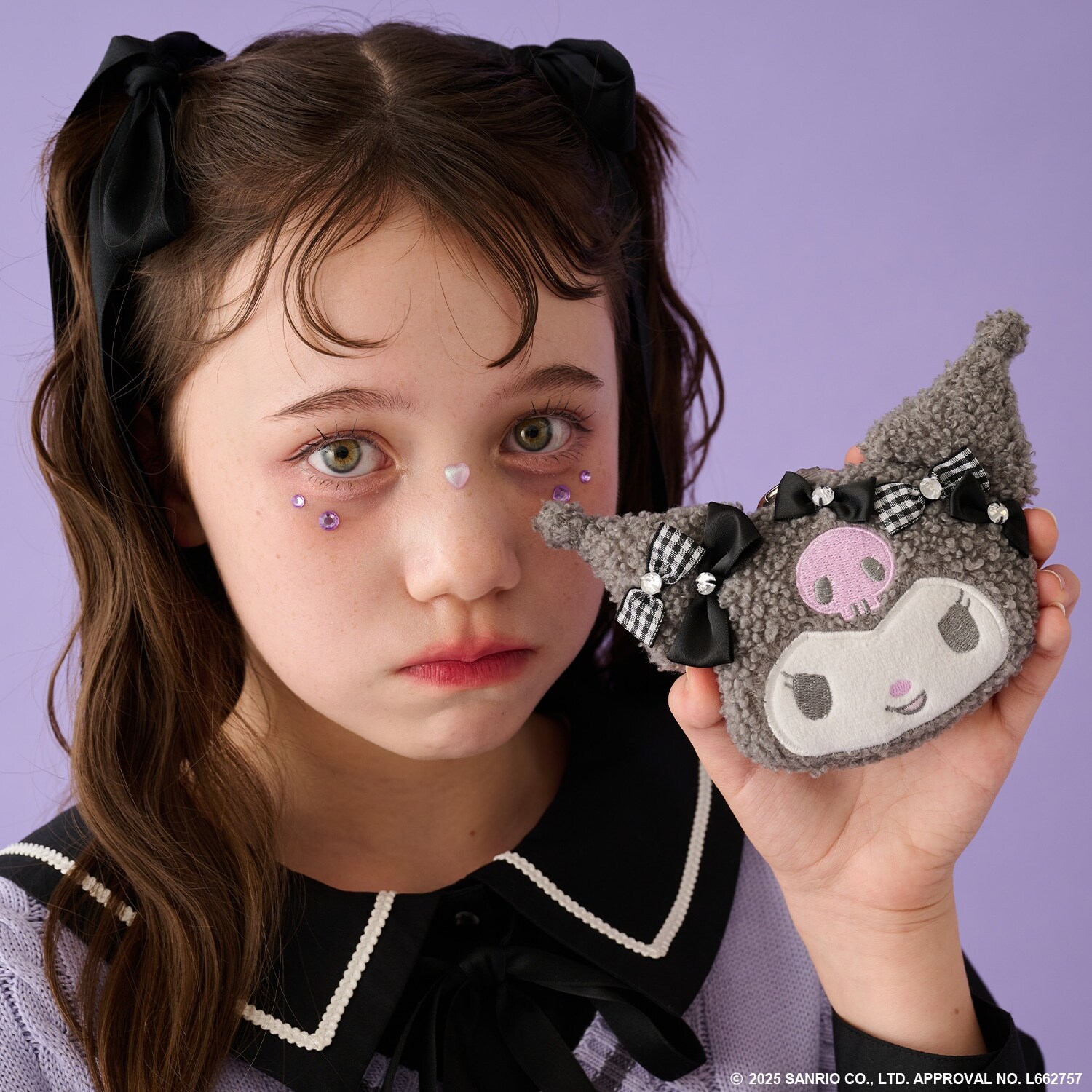 【マイメロディ/クロミ】リボンいっぱいフェイス型ポーチ