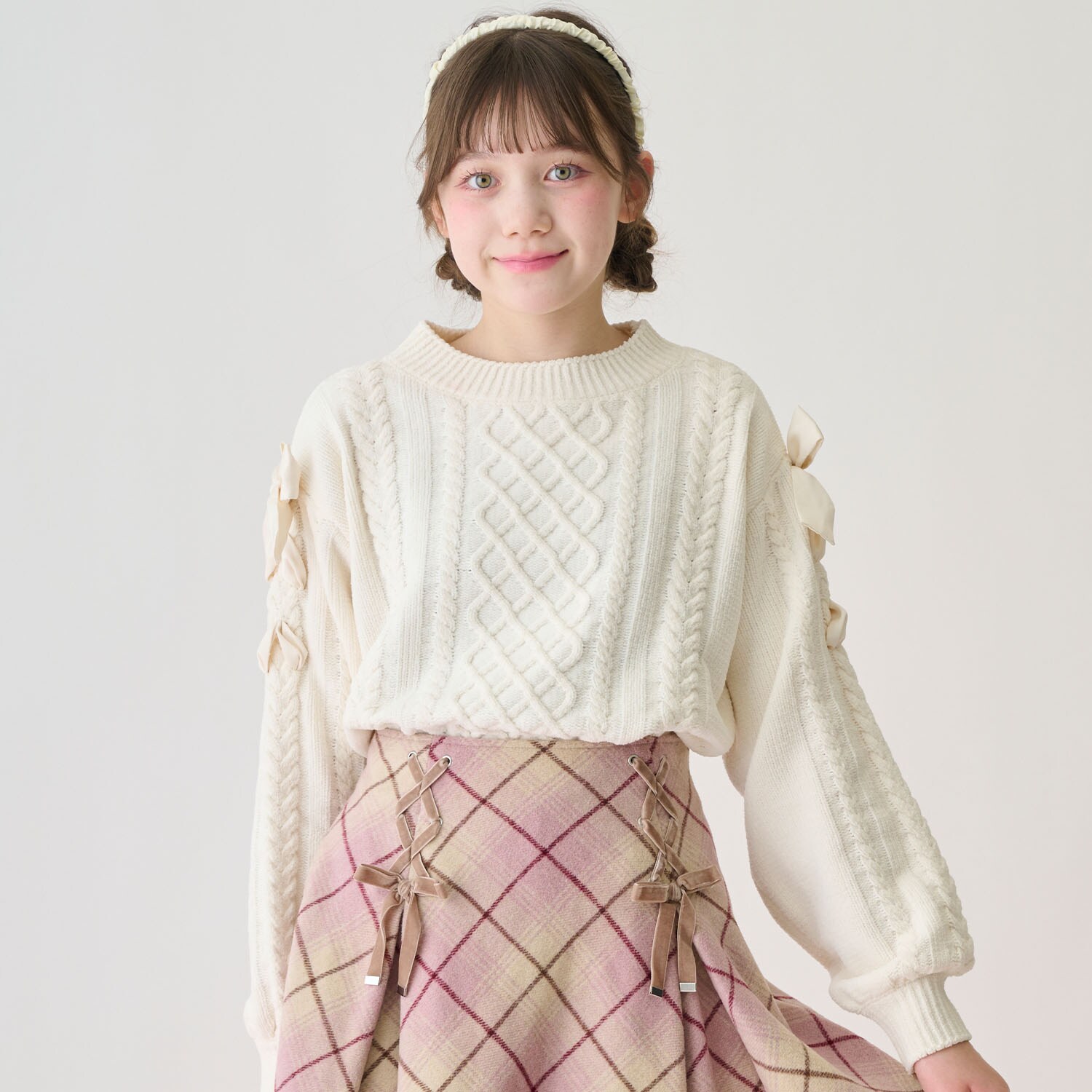 レースアップモールニット