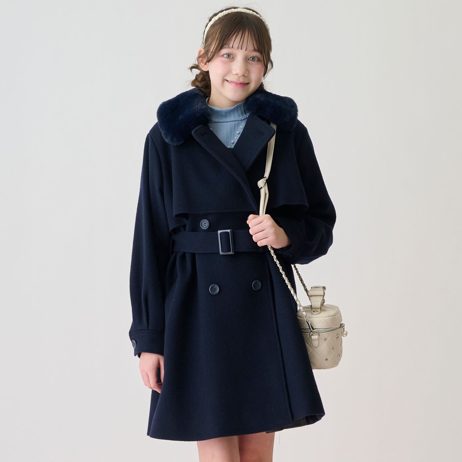 フェイクファー衿つきミドルコート