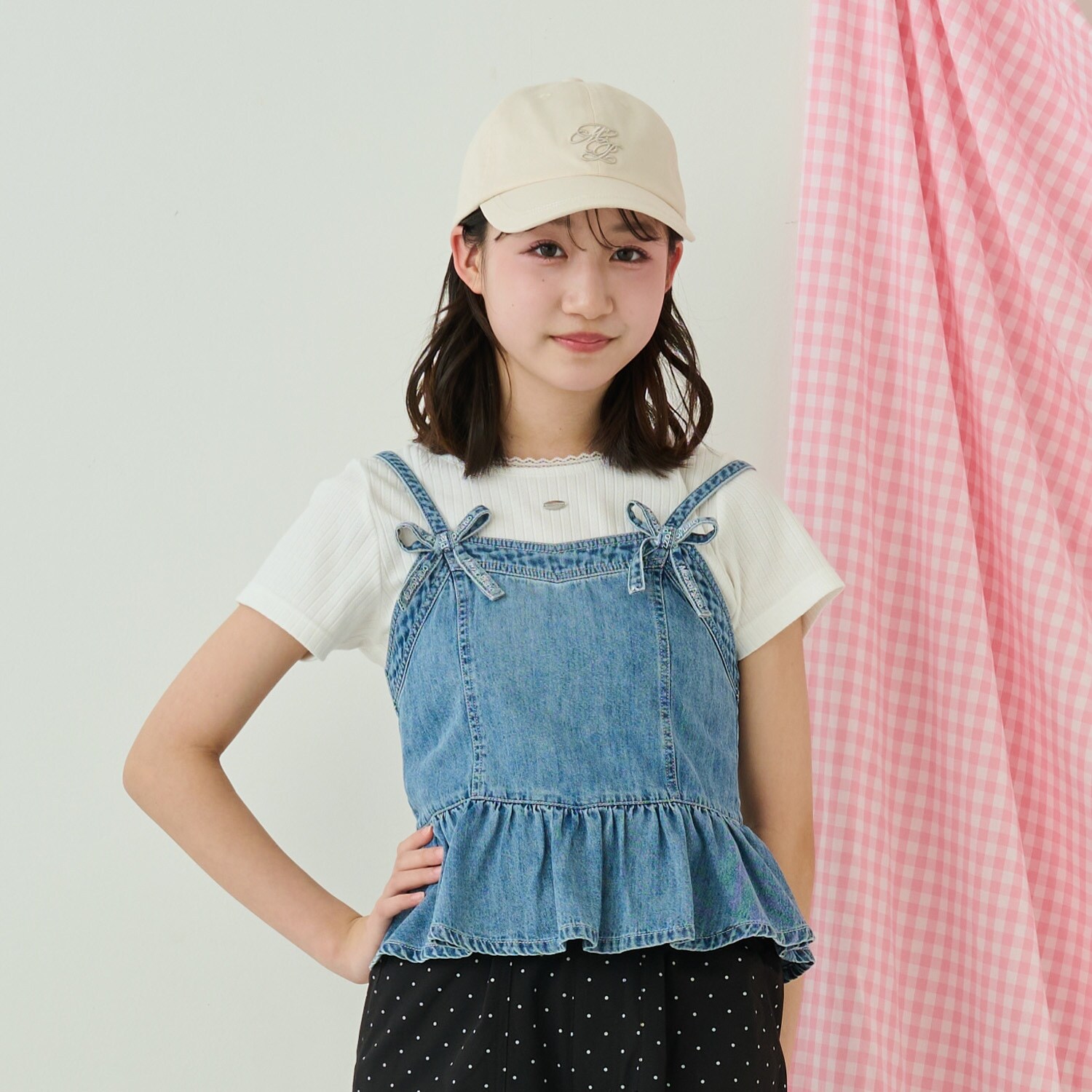 ペプラムビスチェ＆トリムレースTシャツセット