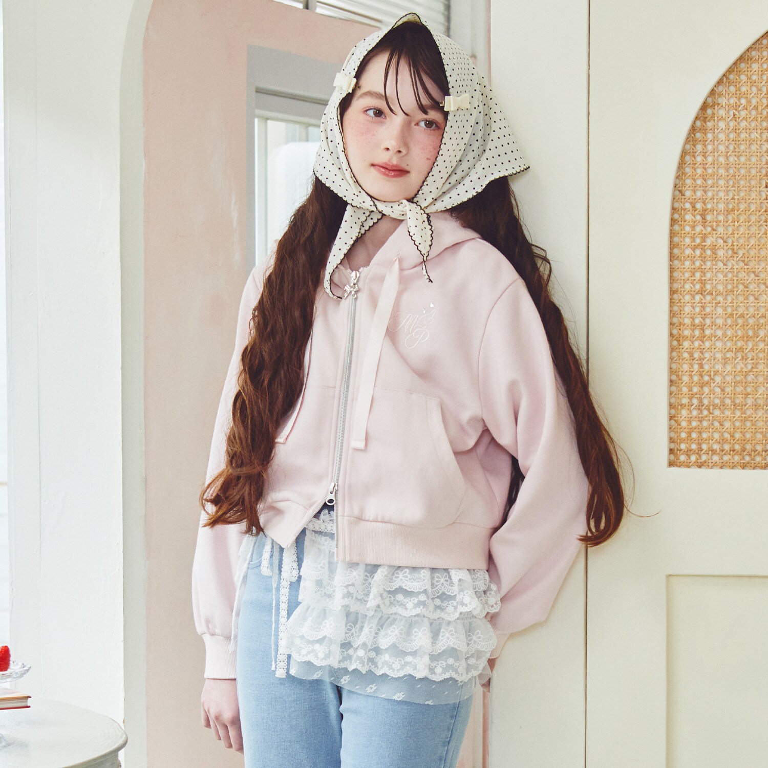 【抗菌防臭】フードきらきらジップパーカ