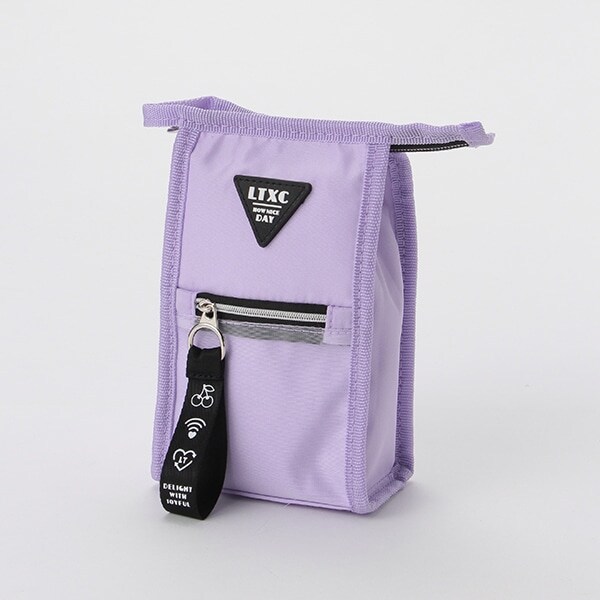 チャームつきペンポーチ