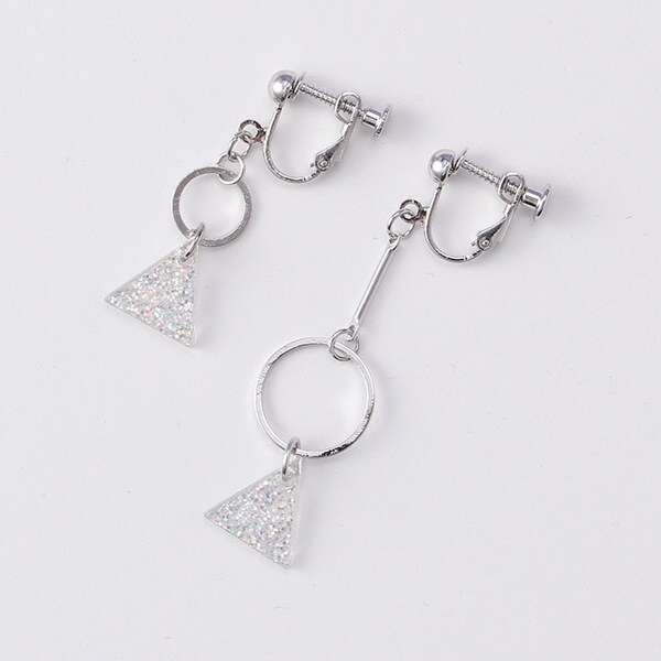 ラメ三角アシンメトリーイヤリング