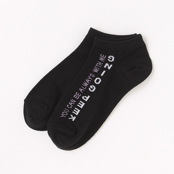 縦ロゴスニーカーインソックス