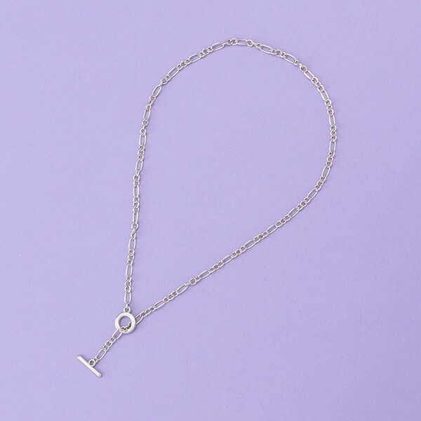 チェーンネックレス