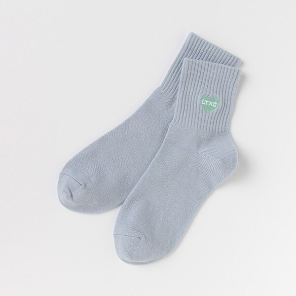 ハート刺しゅうリブクルーソックス