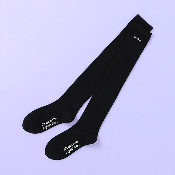 刺しゅうニーハイソックス