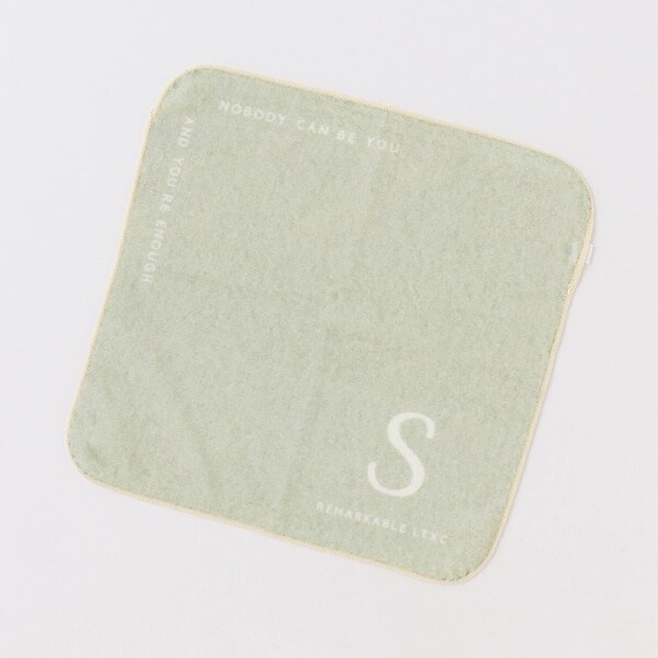 イニシャルハンドタオル