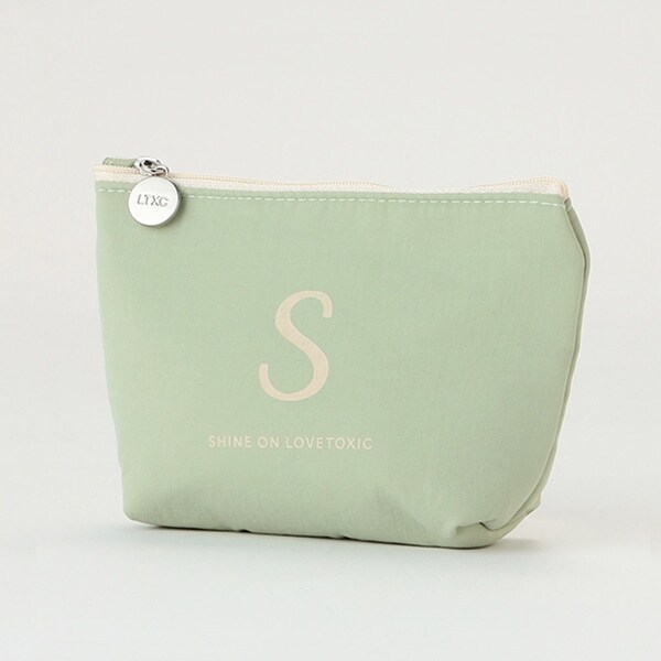 イニシャルポーチ