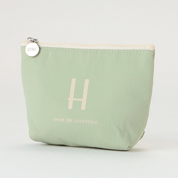 イニシャルポーチ