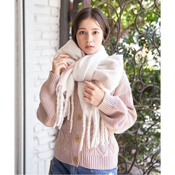 ボリュームフリンジマフラー