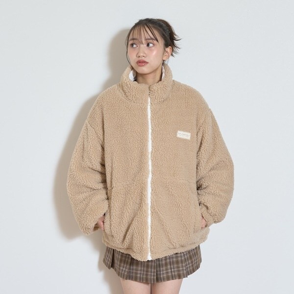 リバーシブルボアブルゾン