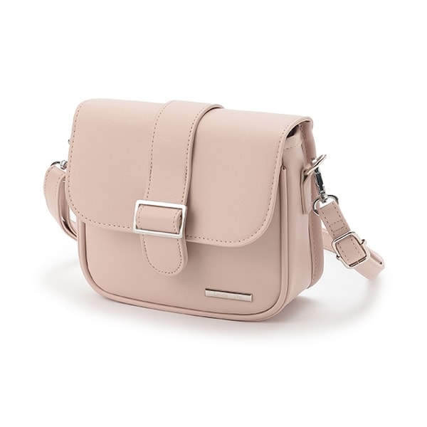 フラップショルダー