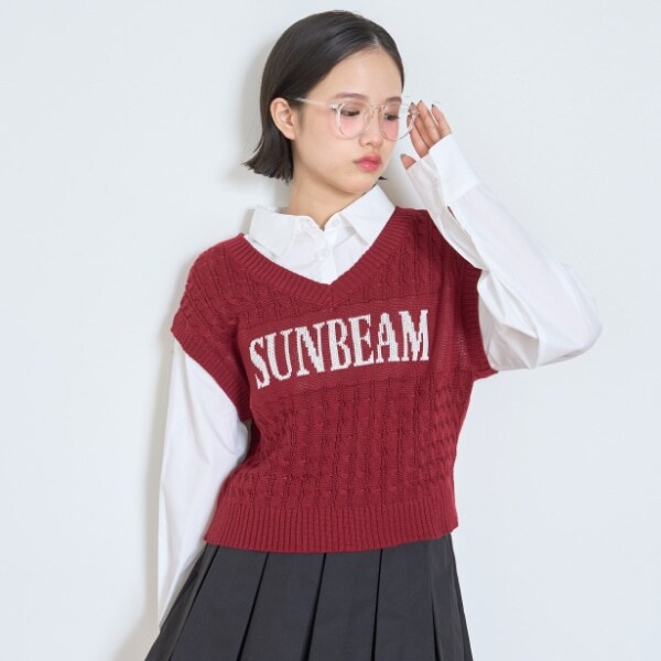 ニットレイヤードブラウス