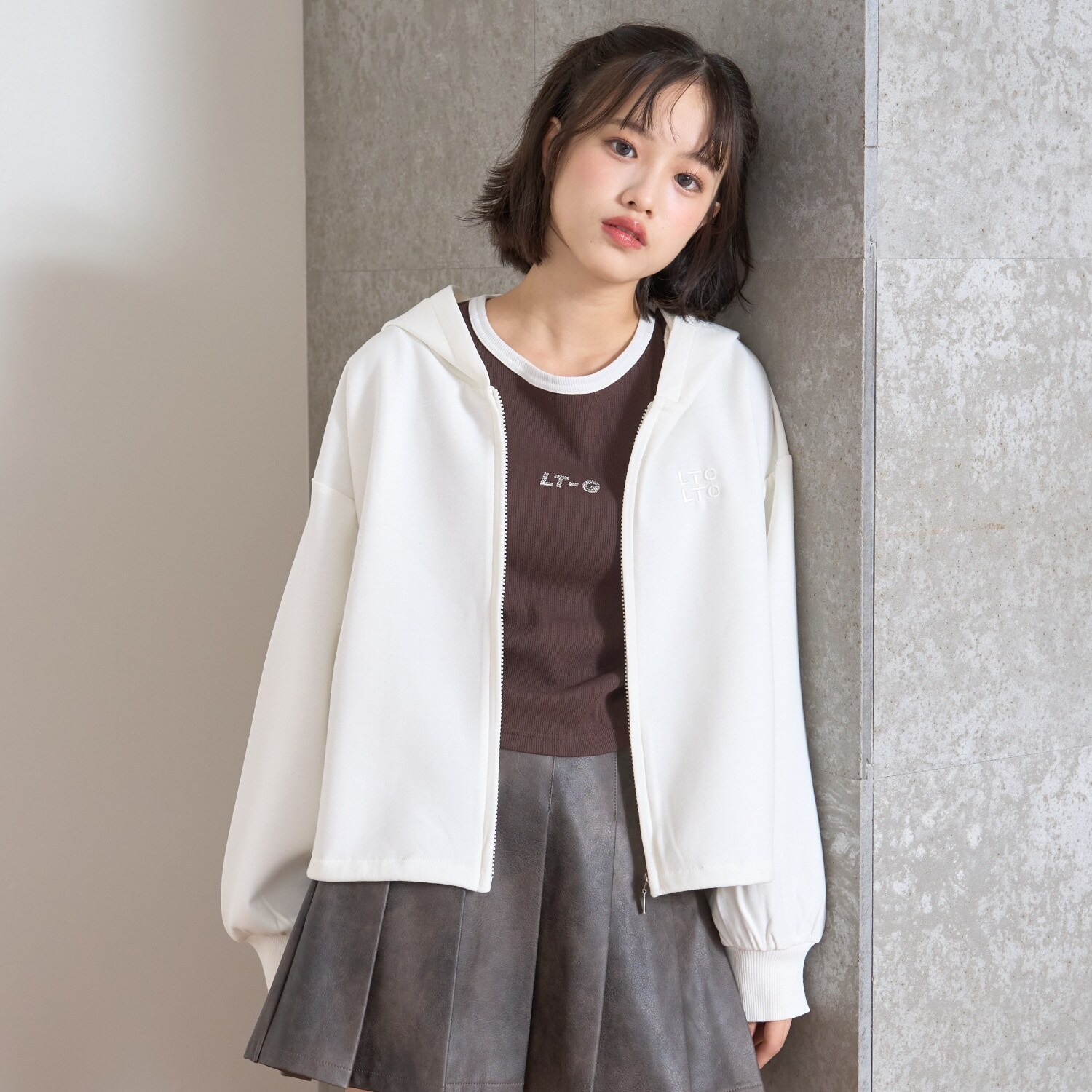 【セット可】ダンボールZIPパーカ