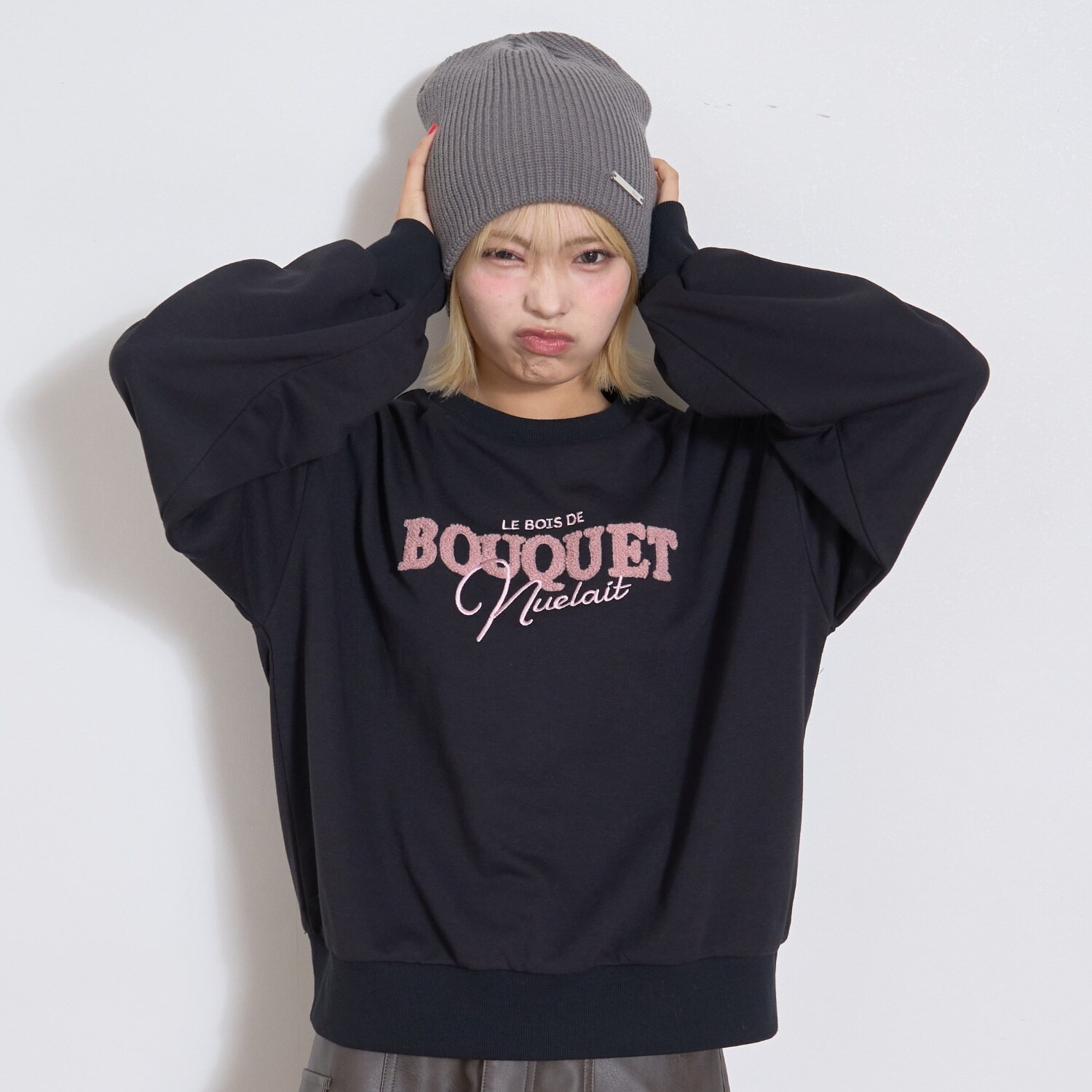 【秒かわトップス】ロゴ刺しゅうベーシックスウェット