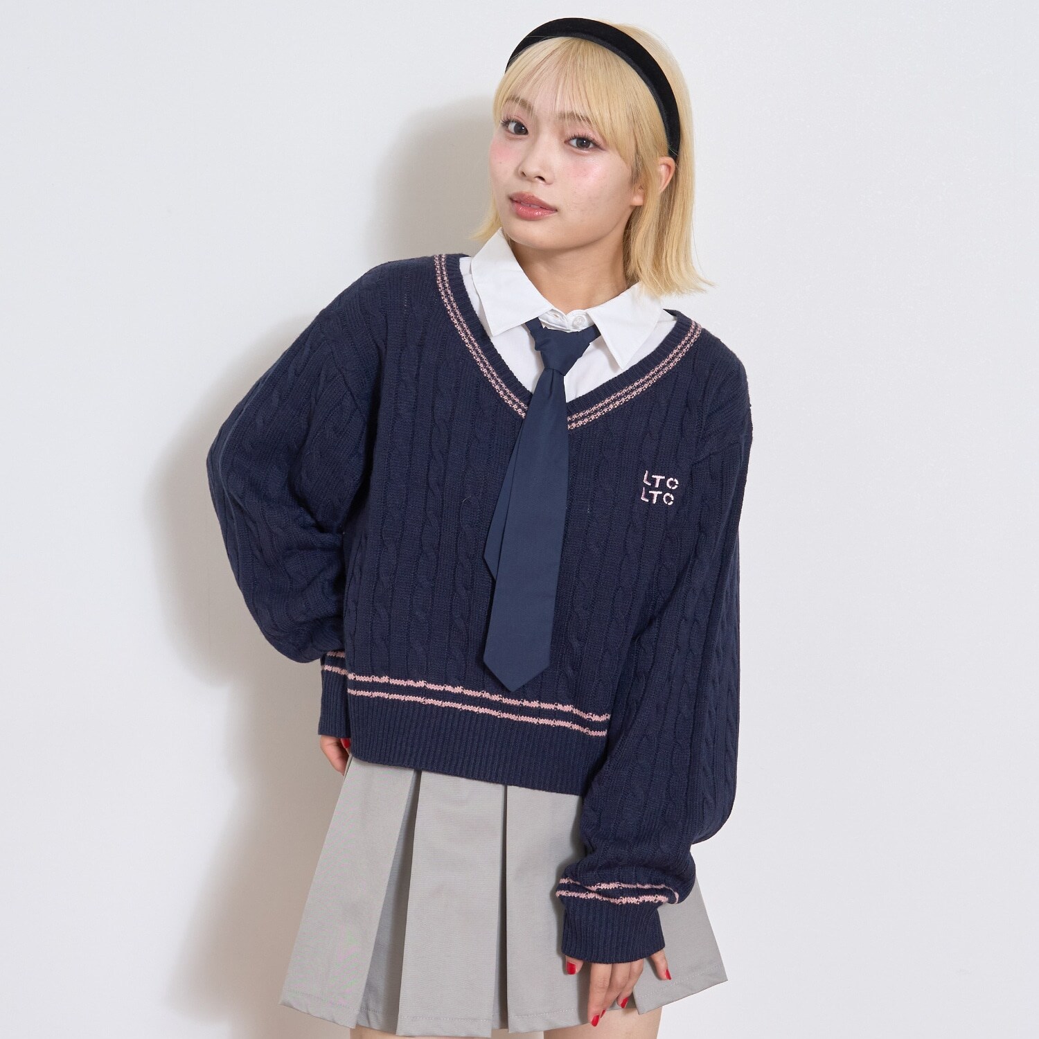 衿つきレイヤードニット