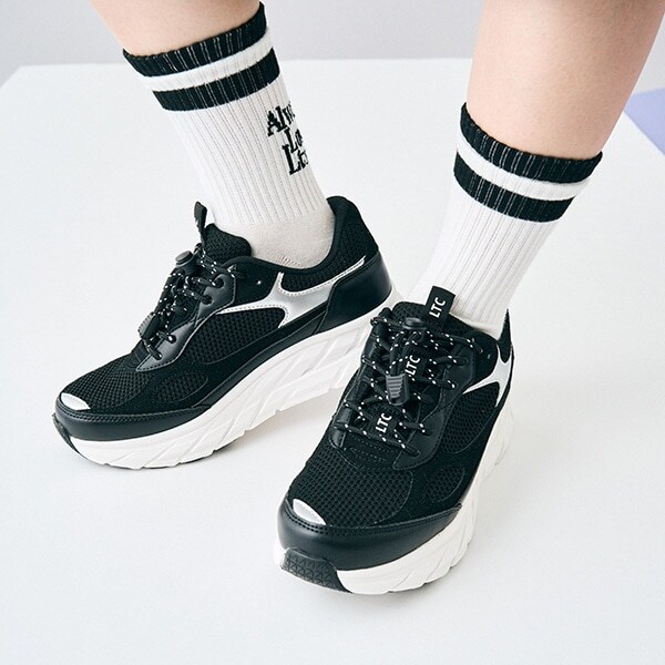 【ラク軽】軽量ドローコードスニーカー