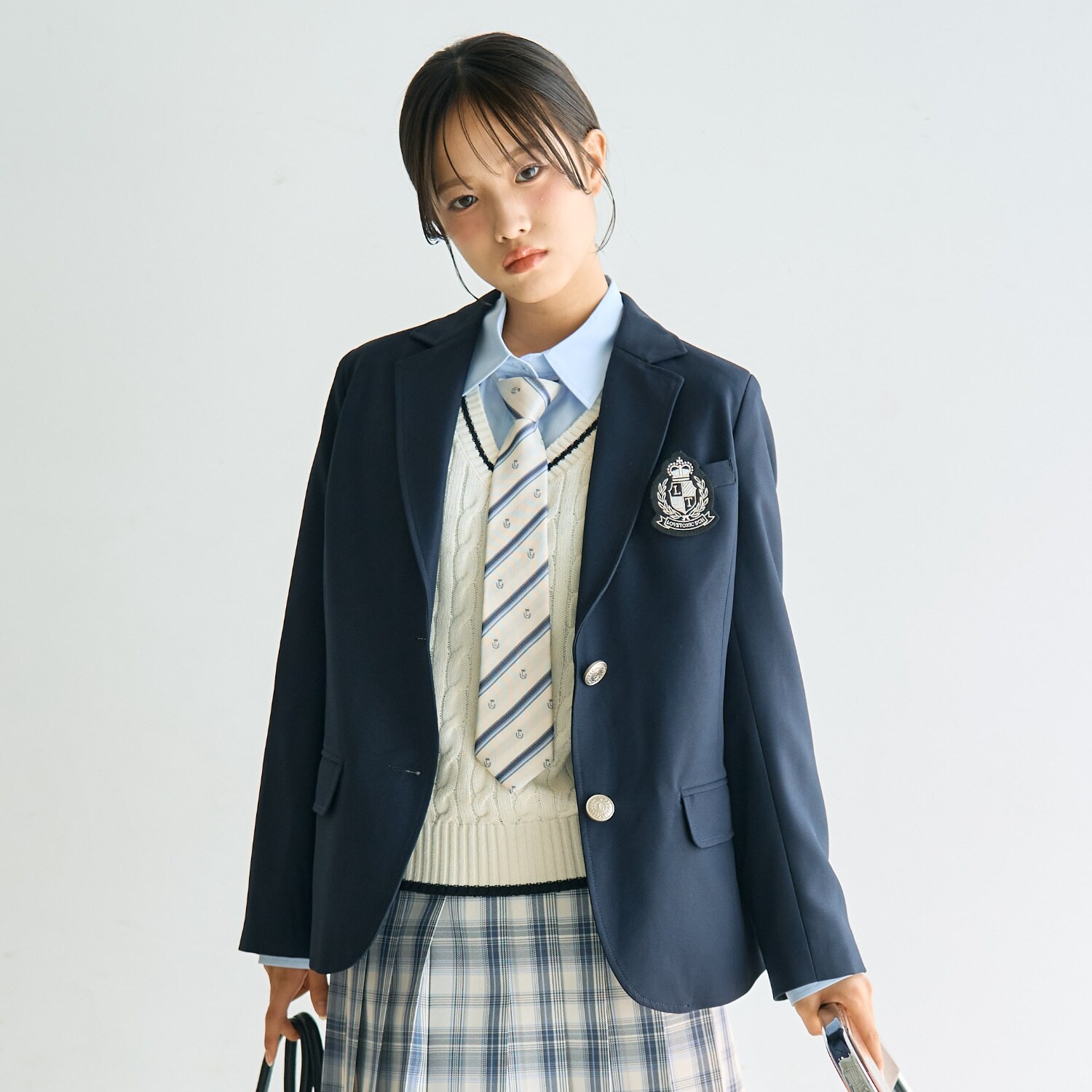 【卒服・セレモニー】エンブレムつきテーラードジャケット