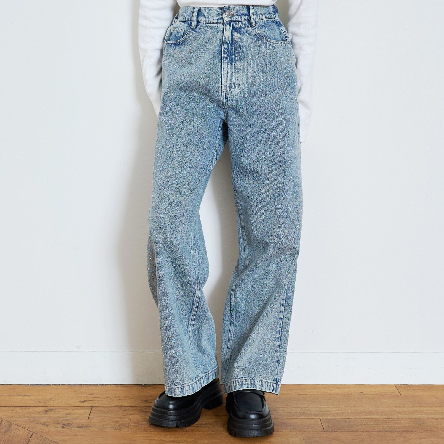 オシャ映えストーンデニムパンツ