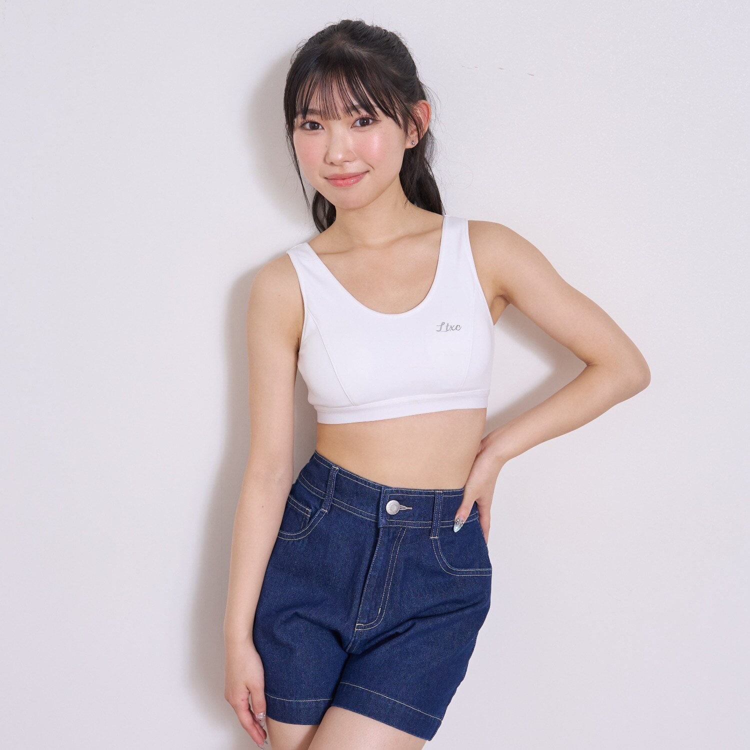 メッシュハーフトップ