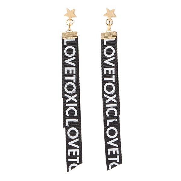 ロングテープイヤリング