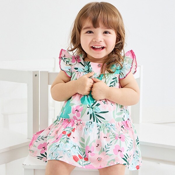 サマーフローラルラッフルスリーブワンピース