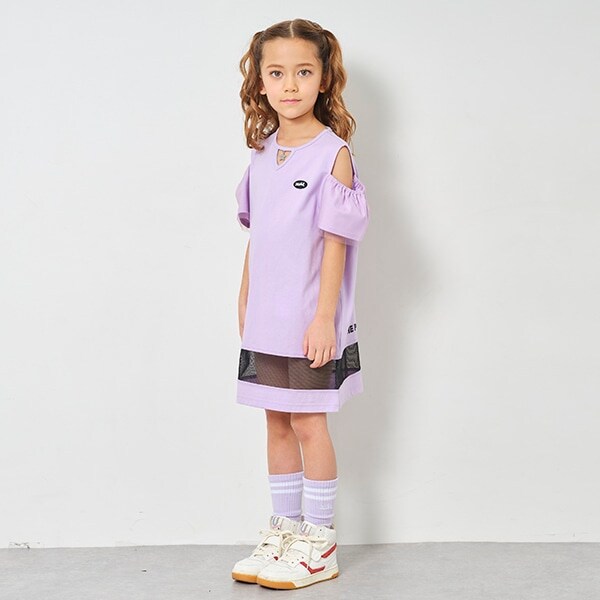 【一部ショップ展開】衿チャームつき肩開きメッシュ切替ワンピース