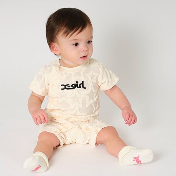 星柄パイルジャガードロンパース