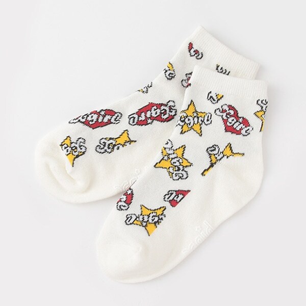 ロゴ総柄ミドル丈ソックス