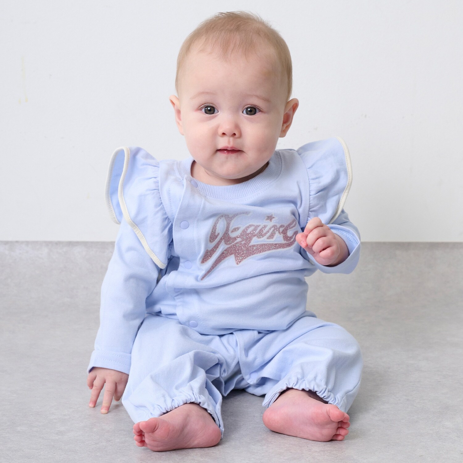 ラメロゴプリント袖フリル2WAYオール