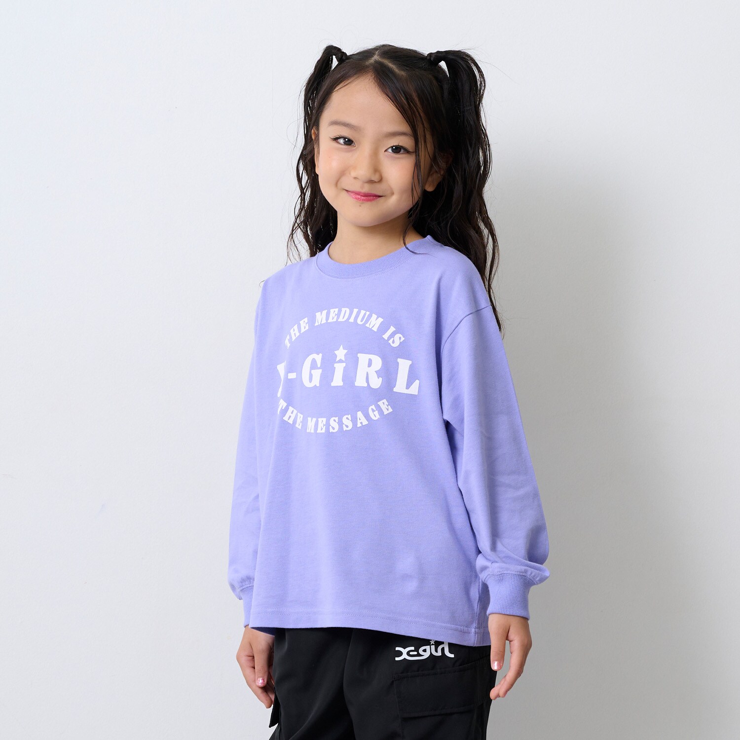 ロゴ長袖Tシャツ