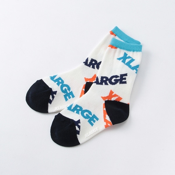 ロゴ総柄クルーソックス