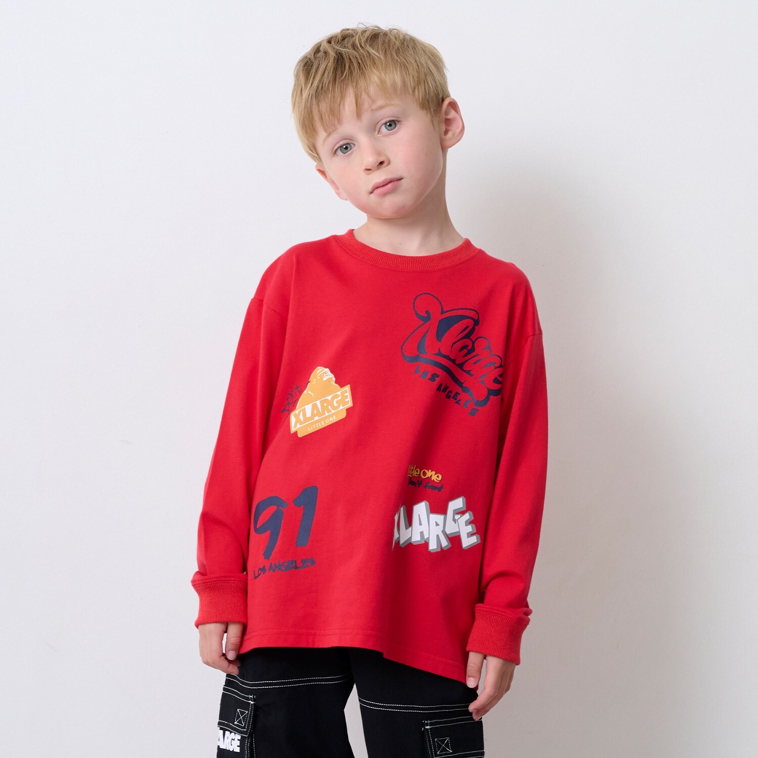 総柄グラフィティ長袖Tシャツ