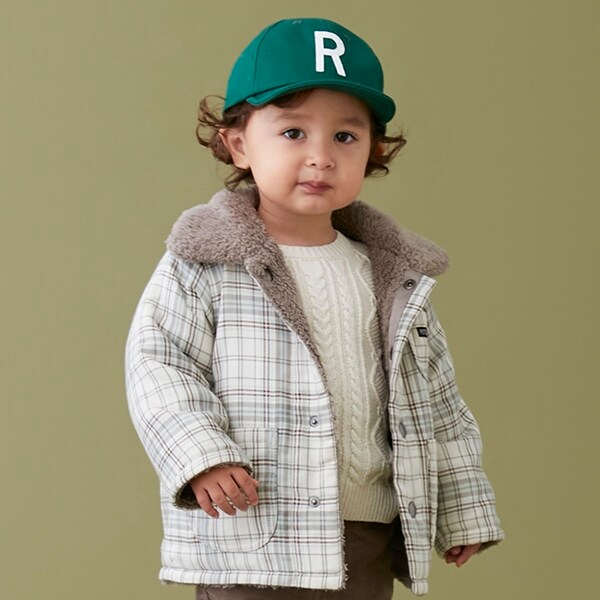 リバーシブルボアジャケット