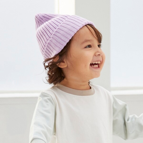 ロゴ刺しゅうニットワッチ