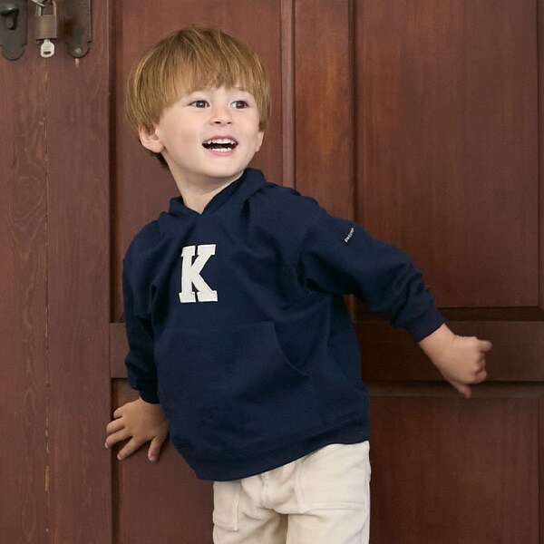 アルファベットパーカー