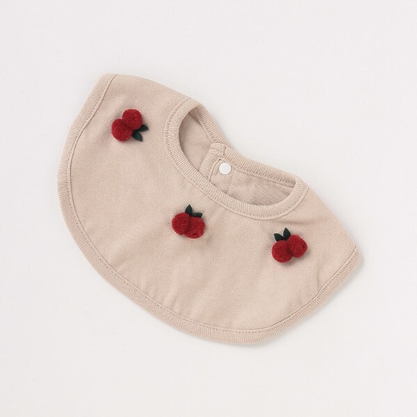 チェリーモチーフつきスタイ