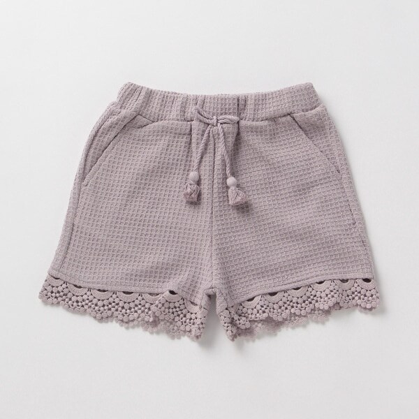 裾レースカットショートパンツ