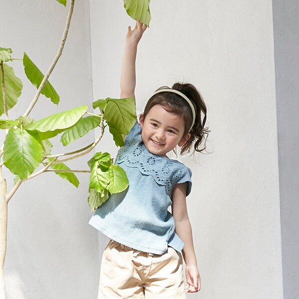 胸レースヨークTシャツ