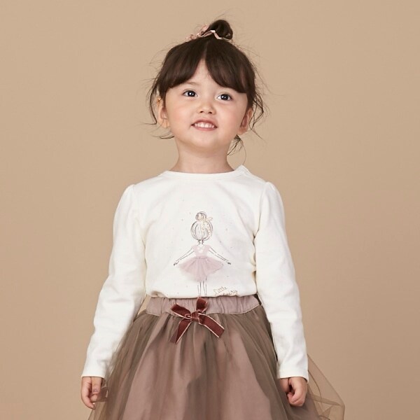 バレリーナモチーフ長袖Tシャツ