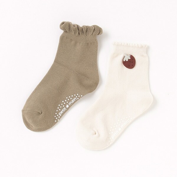 イチゴモチーフ付き2Pアンクルソックス