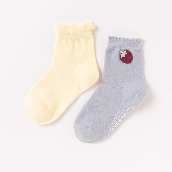 イチゴモチーフ付き2Pアンクルソックス