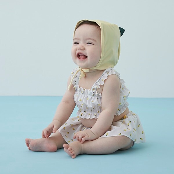 キャップつきフルーツ柄水着【SWIM】