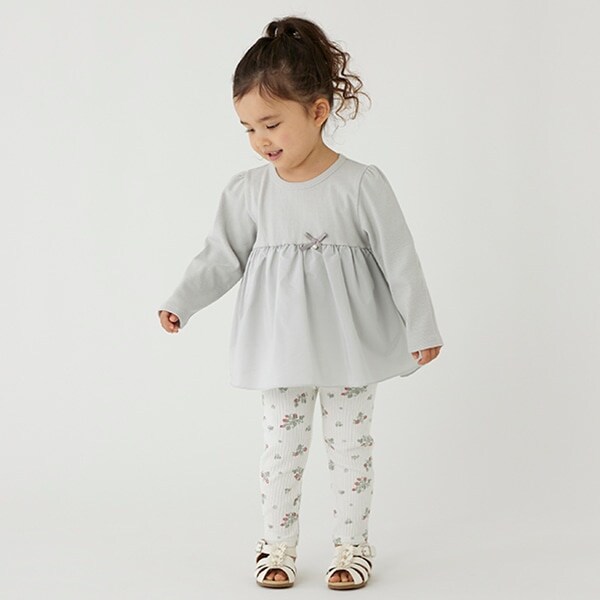 バックフリルレギンス