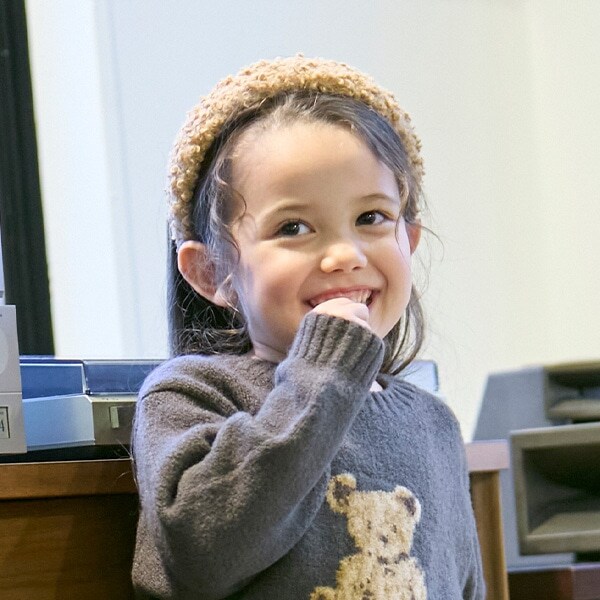 ファーカチューシャ