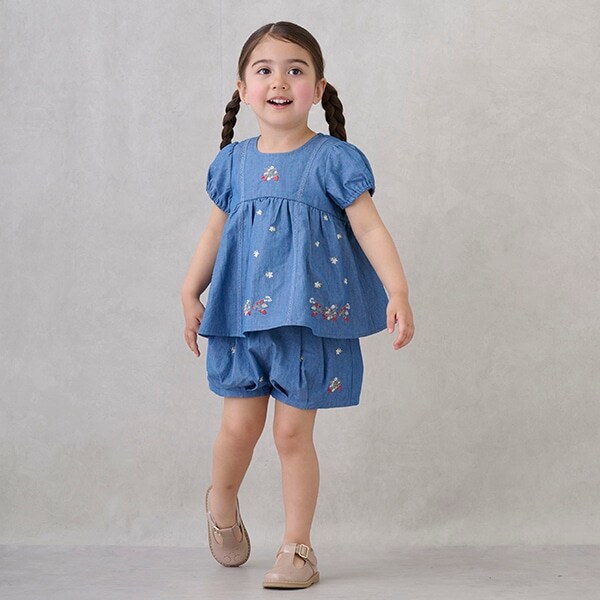 いちご刺しゅうバルーンパンツ