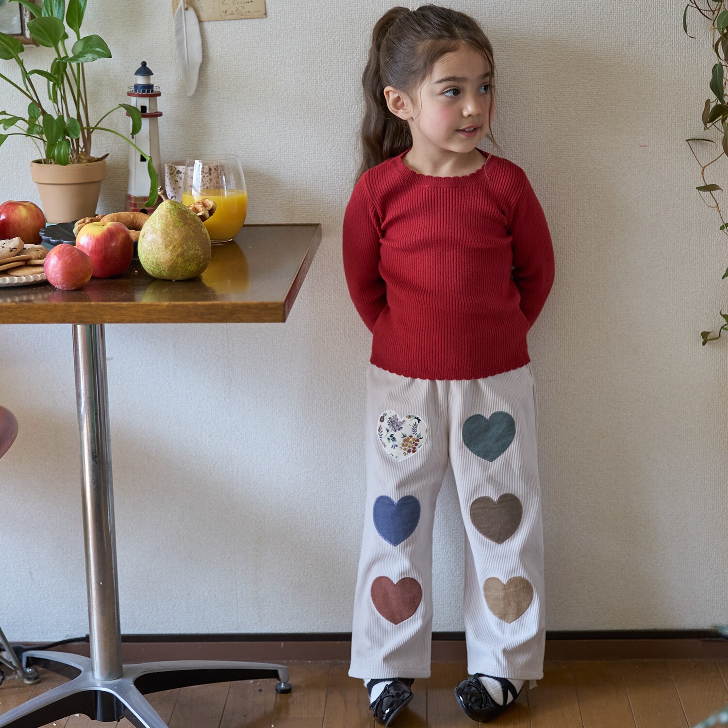 モチーフアップリケパンツ