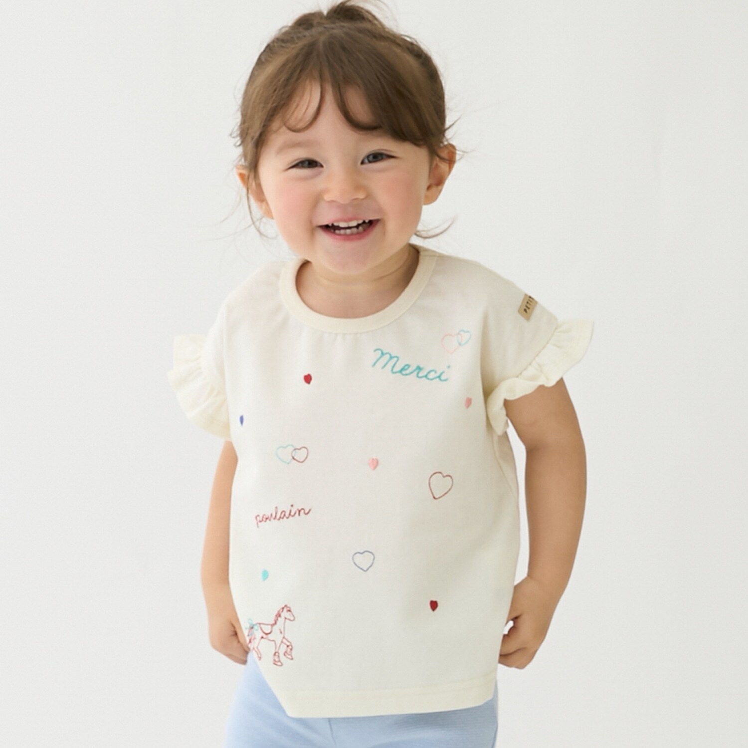 袖フリル刺しゅうTシャツ