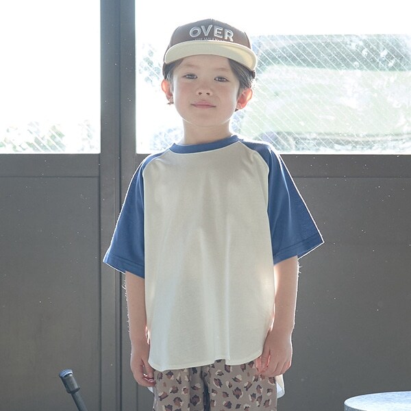 【型崩れしないやわらかコットン】バックプリントビッグラグランンTシャツ